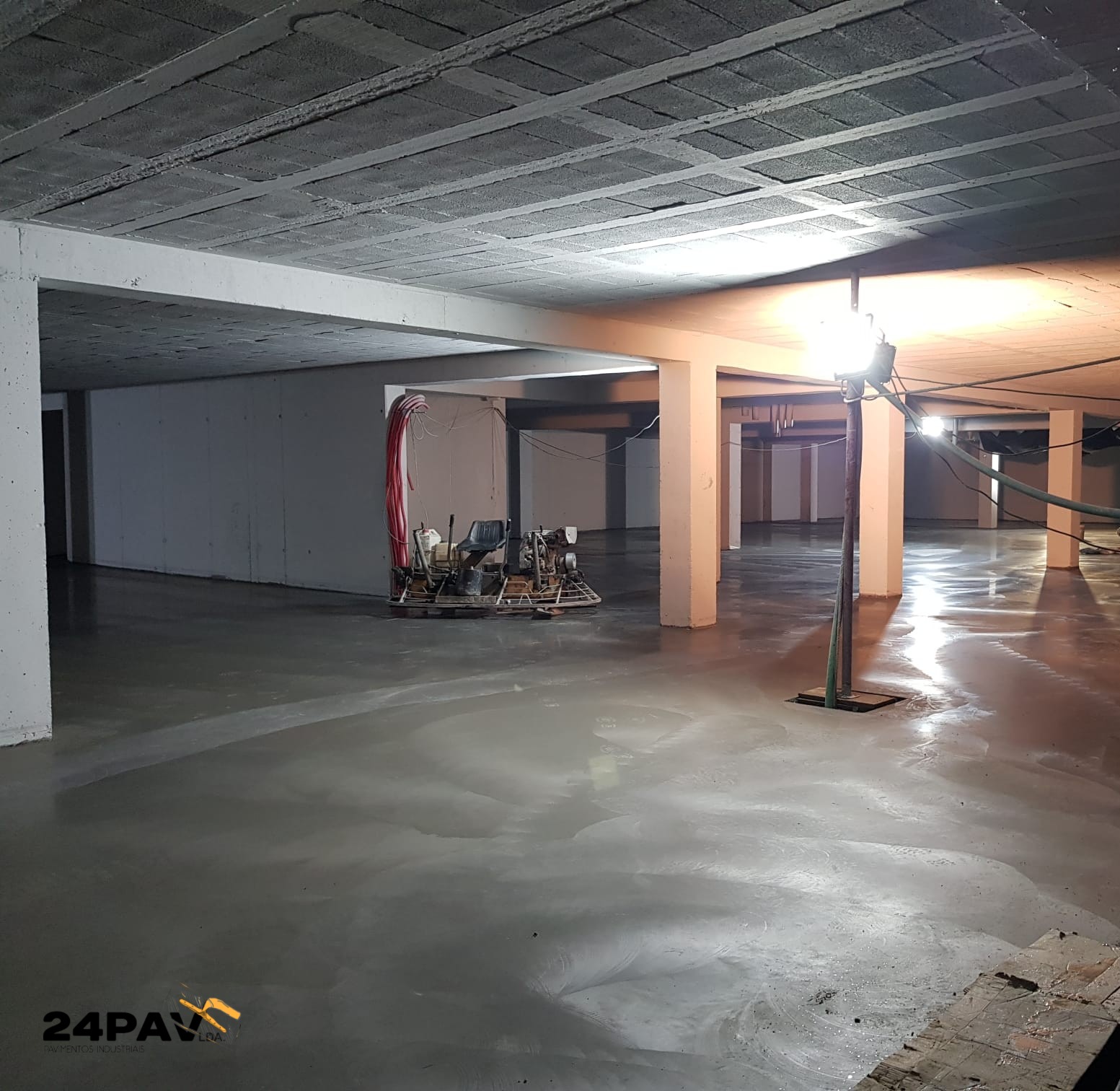 Imagem 4 da obra Garagem de apartamentos- Figueiro