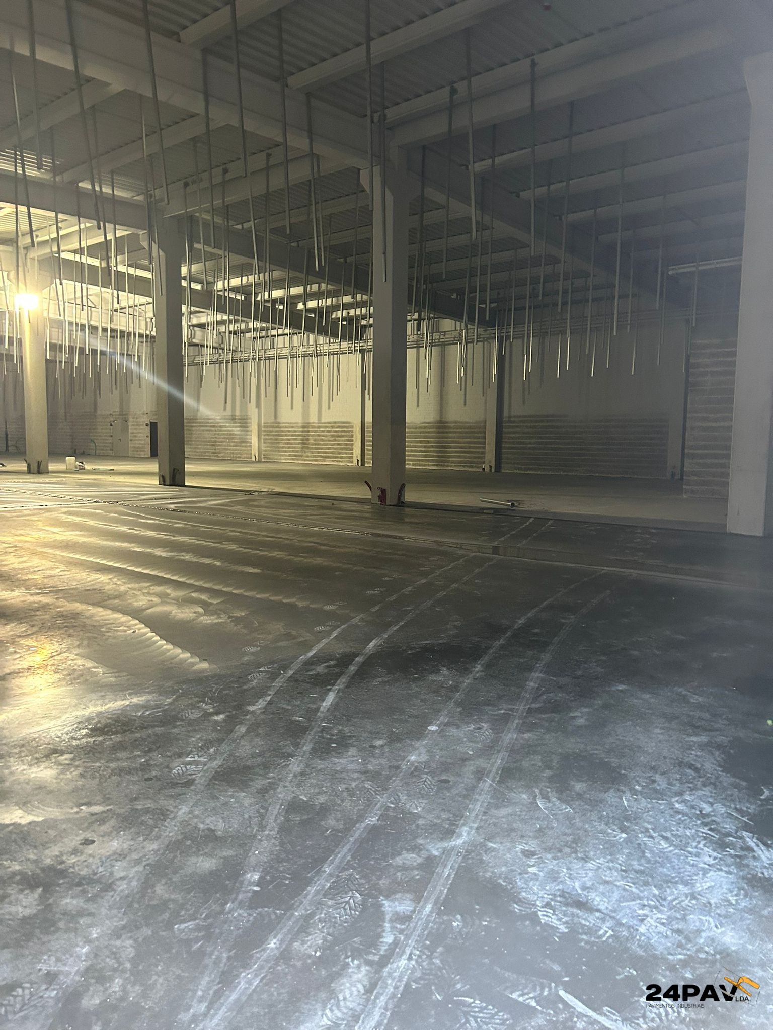 Imagem 3 da obra Retail Park– Modivas